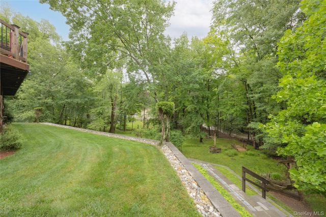 268 W Central Avenue, Pearl River, NY 10965