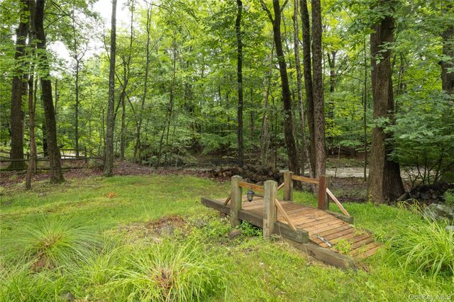268 W Central Avenue, Pearl River, NY 10965