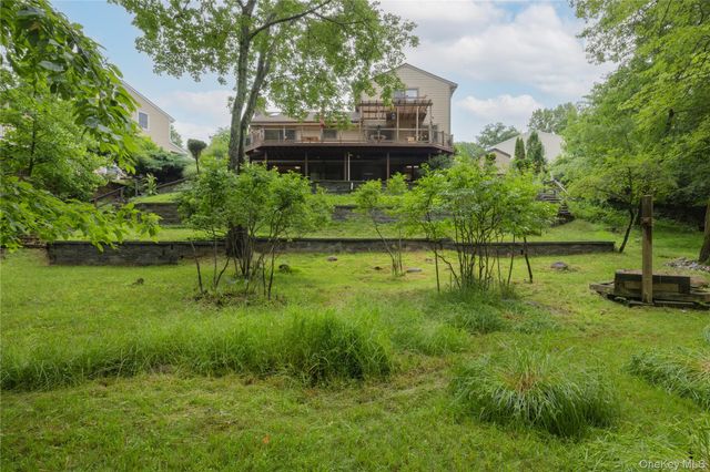 268 W Central Avenue, Pearl River, NY 10965