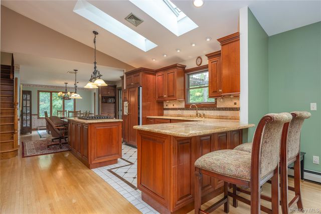 268 W Central Avenue, Pearl River, NY 10965