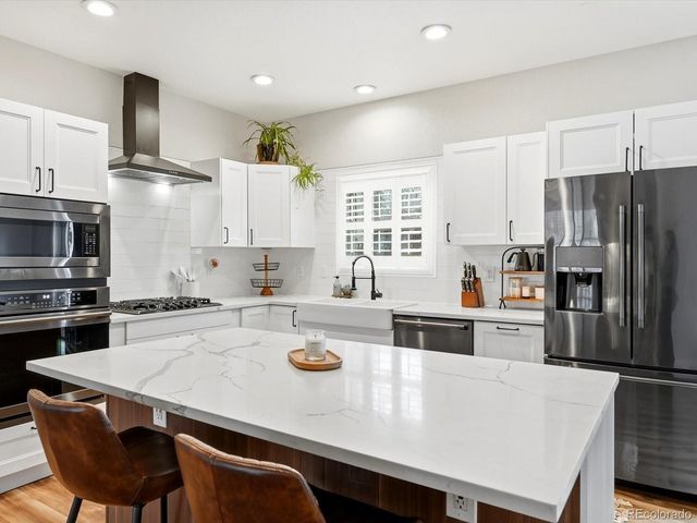 1600 Glen Ayr Drive, Lakewood, CO 80215