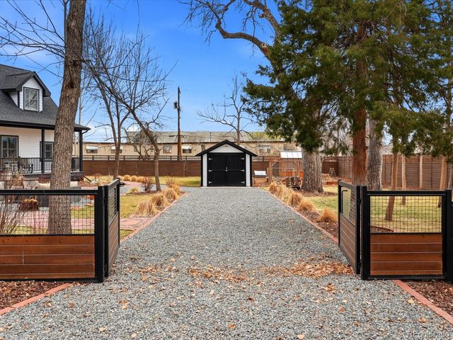 1600 Glen Ayr Drive, Lakewood, CO 80215