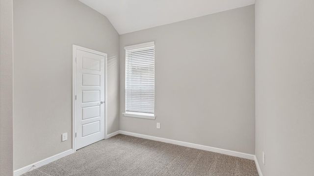4925 ANGUS Drive, Arlington, TX 76001