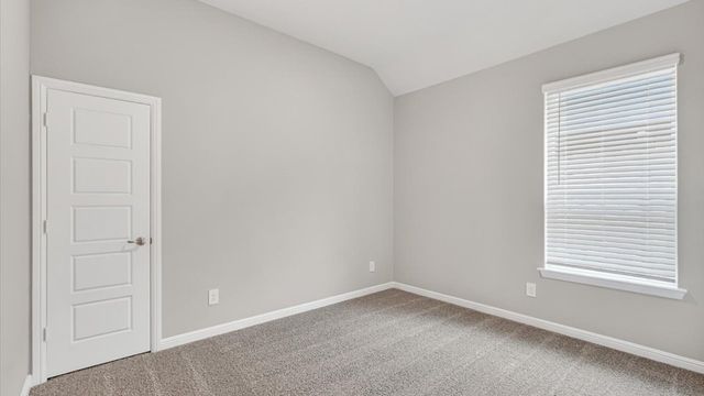 4925 ANGUS Drive, Arlington, TX 76001