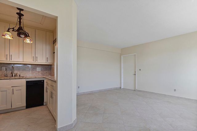 1801 S Surf Road 2a, Hollywood, FL 33019