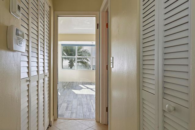 1801 S Surf Road 2a, Hollywood, FL 33019