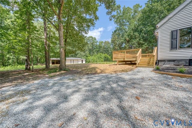 2629 Maidens Rd, Powhatan, VA 23139