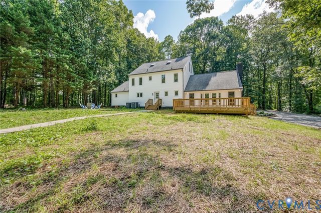 2629 Maidens Rd, Powhatan, VA 23139