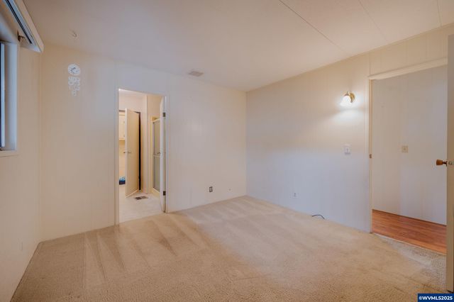 6795 Fairway Av SE 6795, Salem, OR 97306