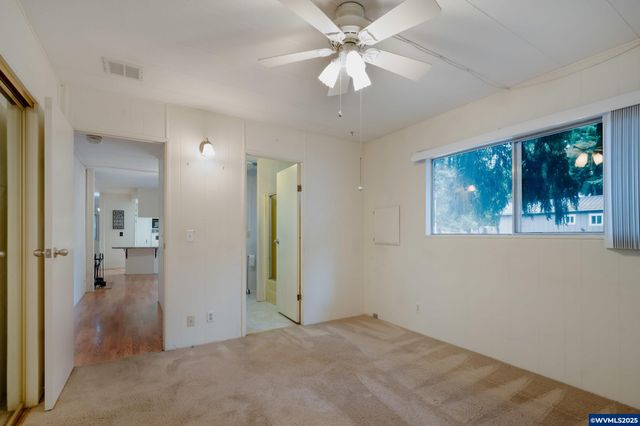 6795 Fairway Av SE 6795, Salem, OR 97306