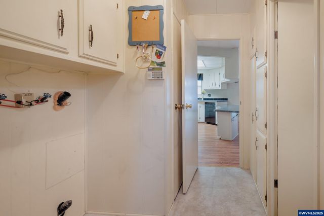 6795 Fairway Av SE 6795, Salem, OR 97306