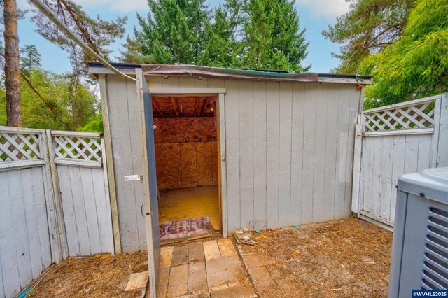 6795 Fairway Av SE 6795, Salem, OR 97306