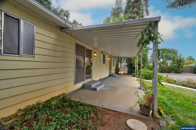 6795 Fairway Av SE 6795, Salem, OR 97306