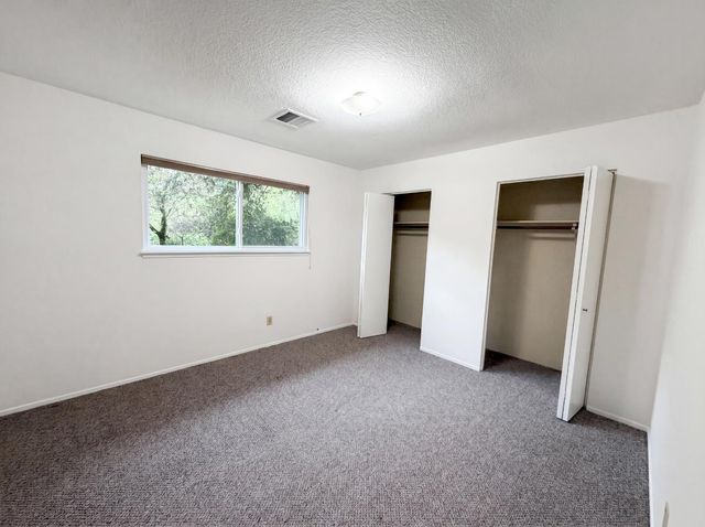 862 Grice Ln, Placerville, CA 95667