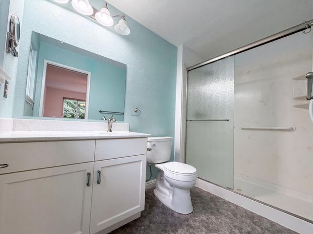862 Grice Ln, Placerville, CA 95667