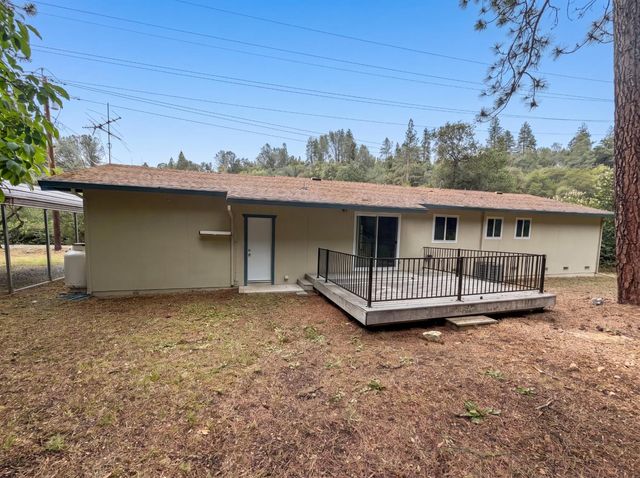 862 Grice Ln, Placerville, CA 95667