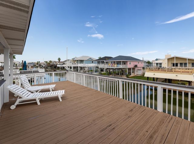22020 Frio Drive, Galveston, TX 77554