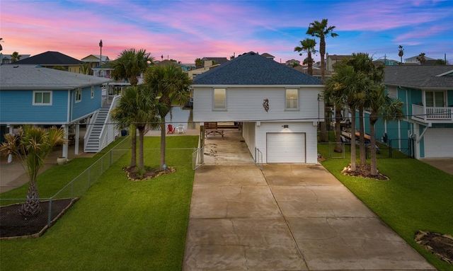 22020 Frio Drive, Galveston, TX 77554