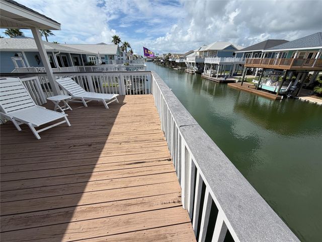 22020 Frio Drive, Galveston, TX 77554
