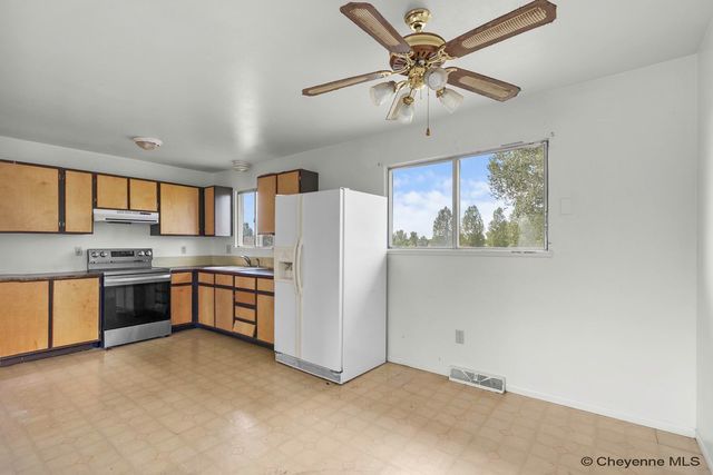4309 RIO VERDE ST, Cheyenne, WY 82009