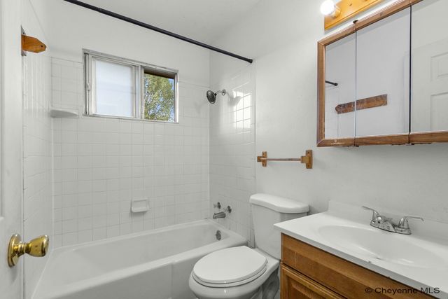 4309 RIO VERDE ST, Cheyenne, WY 82009