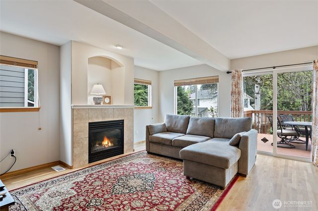 308 170th Place SE, Bothell, WA 98012