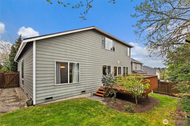 308 170th Place SE, Bothell, WA 98012