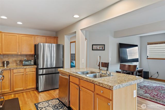 308 170th Place SE, Bothell, WA 98012