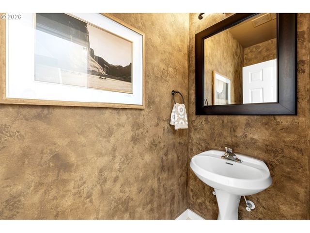 11620 Nw 33RD Ave, Vancouver, WA 98685