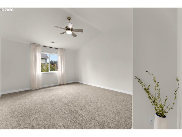 11620 Nw 33RD Ave, Vancouver, WA 98685
