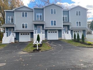 13 Elton Street, Worcester, MA 01604