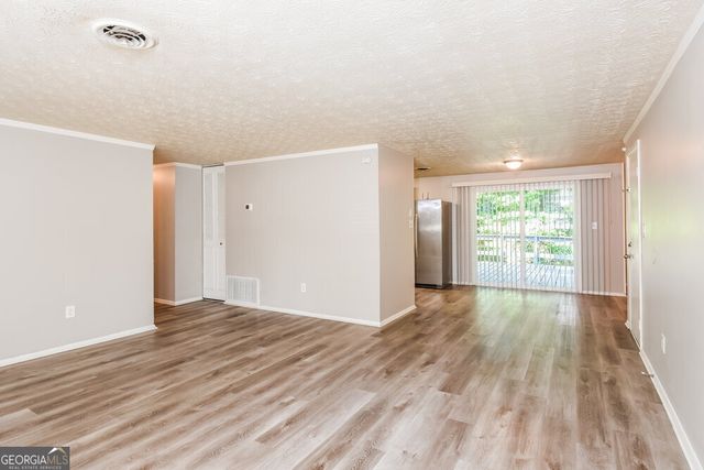 1860 Suwanee Ridge Court, Lawrenceville, GA 30043