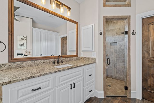 1211 County Road 1024, Glen Rose, TX 76043