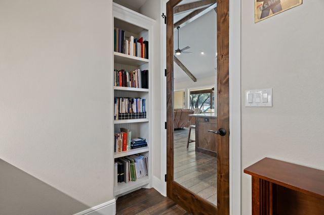 1211 County Road 1024, Glen Rose, TX 76043