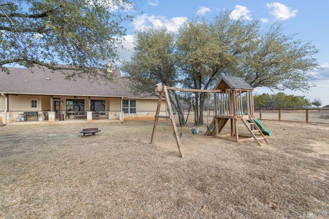 1211 County Road 1024, Glen Rose, TX 76043