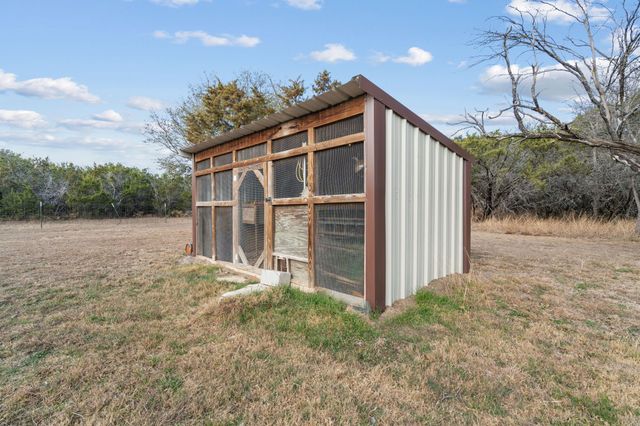 1211 County Road 1024, Glen Rose, TX 76043