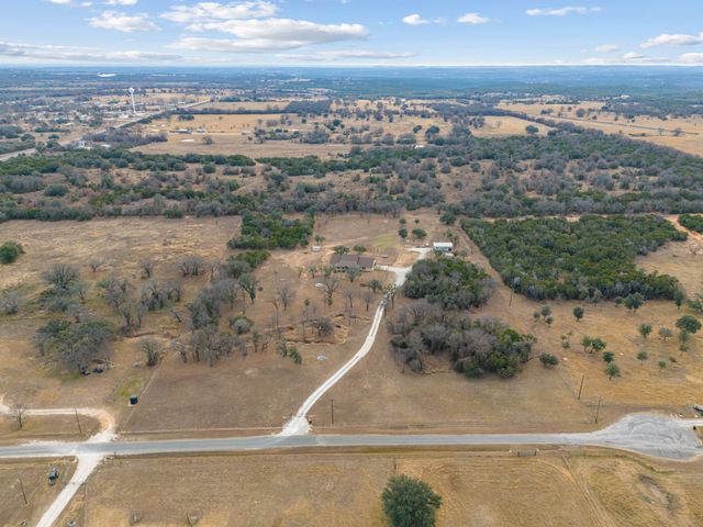 1211 County Road 1024, Glen Rose, TX 76043