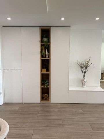 1111 Crandon Blvd B1004, Key Biscayne, FL 33149