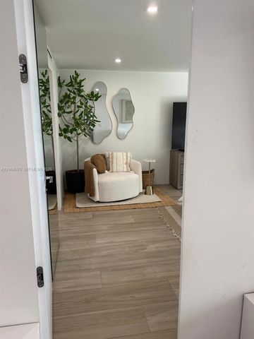 1111 Crandon Blvd B1004, Key Biscayne, FL 33149
