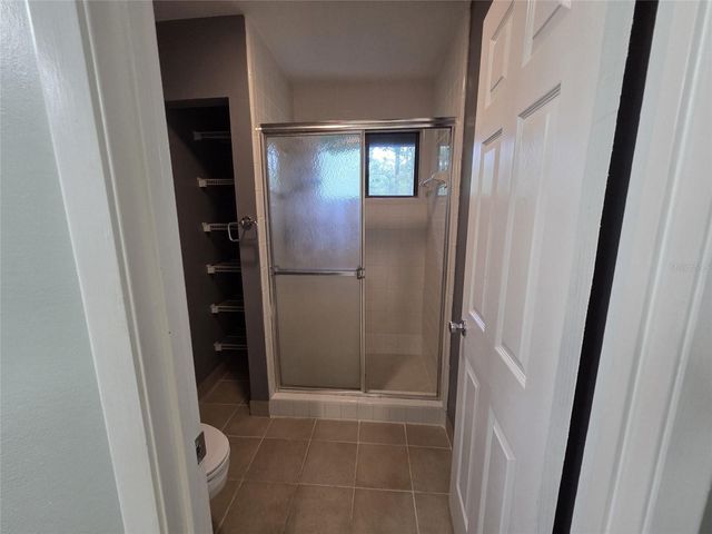 2478 FOREST WAY, Gainesville, FL 32605