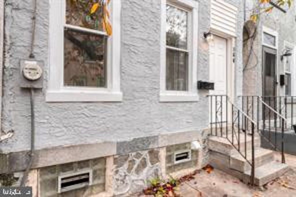 160 EAST ST, PHILADELPHIA, PA 19127 — photo 2