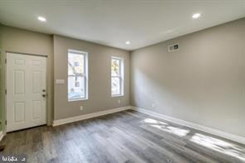 160 EAST ST, PHILADELPHIA, PA 19127 — photo 4
