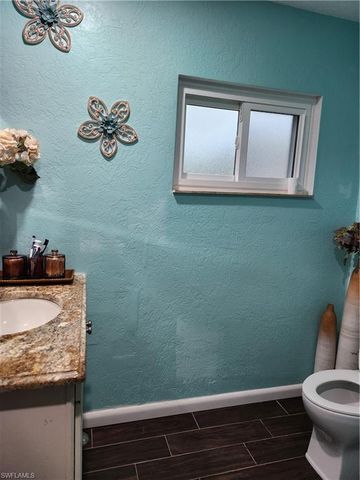 5214 Carlton ST, Naples, FL 34113