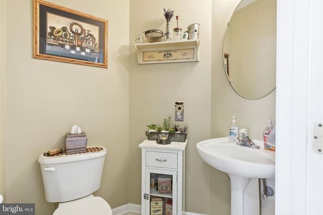 4525 DEEP GLEN WAY, Doylestown, PA 18902