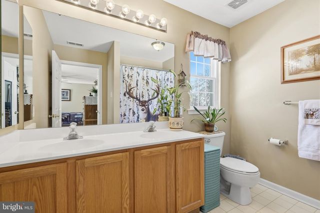 4525 DEEP GLEN WAY, Doylestown, PA 18902