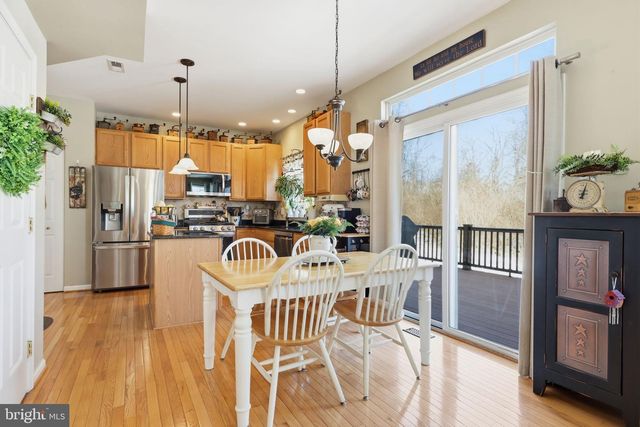 4525 DEEP GLEN WAY, Doylestown, PA 18902