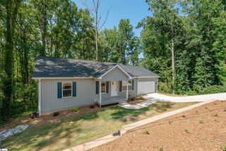 200 Hillbrook Road, Taylors, SC 29687