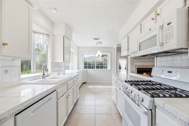 3906 Green Fields Drive, Sugar Land, TX 77479