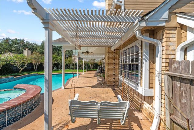 3906 Green Fields Drive, Sugar Land, TX 77479