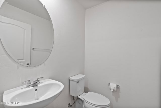 1008 E Descent Street, Tucson, AZ 85719